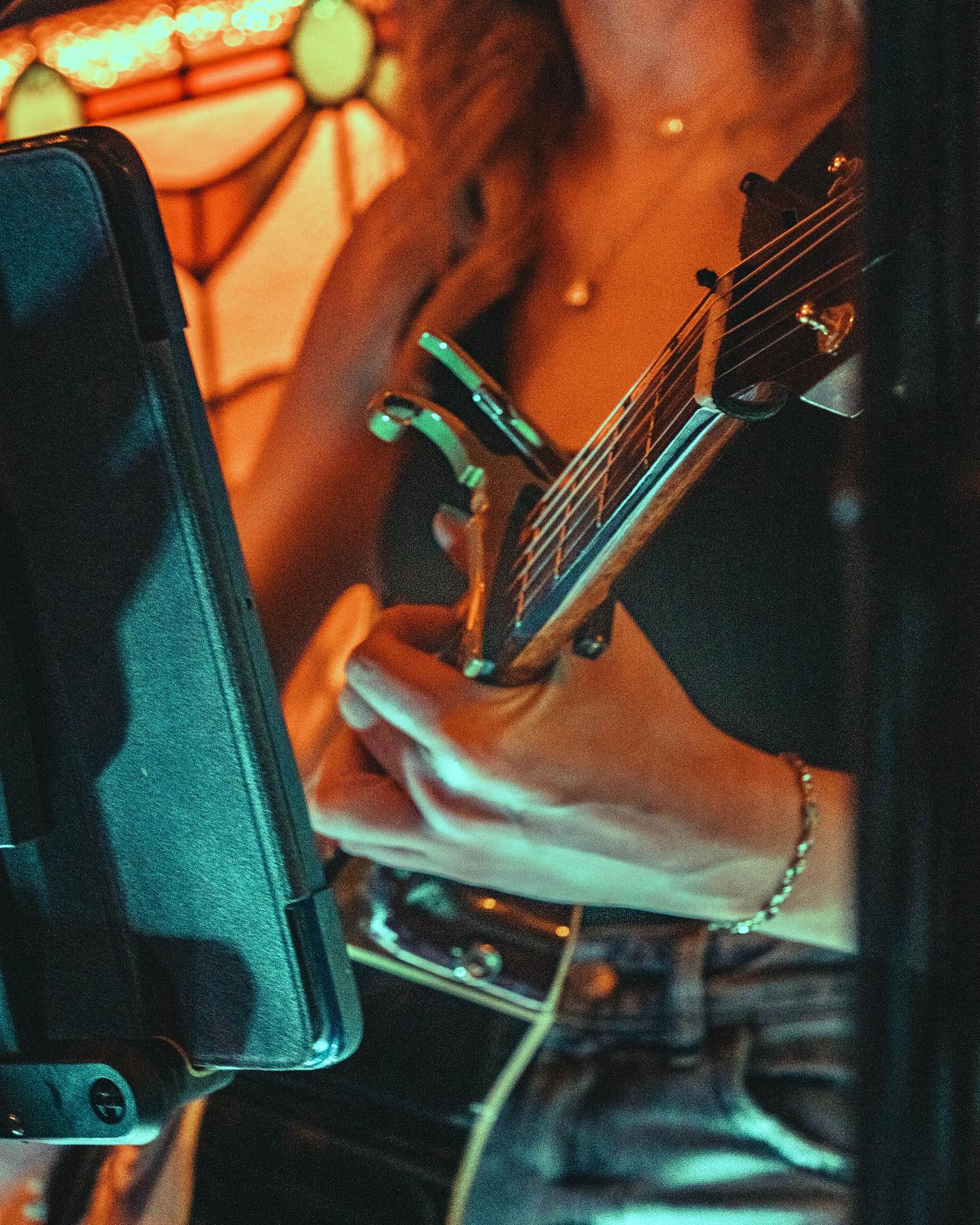 Peddler Mac’s celebration toast